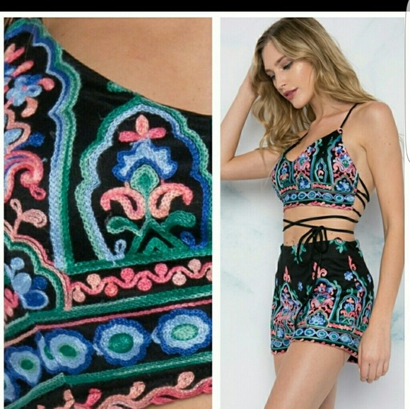 1 left! Final cut✂2 piece set - Picture 3 of 8